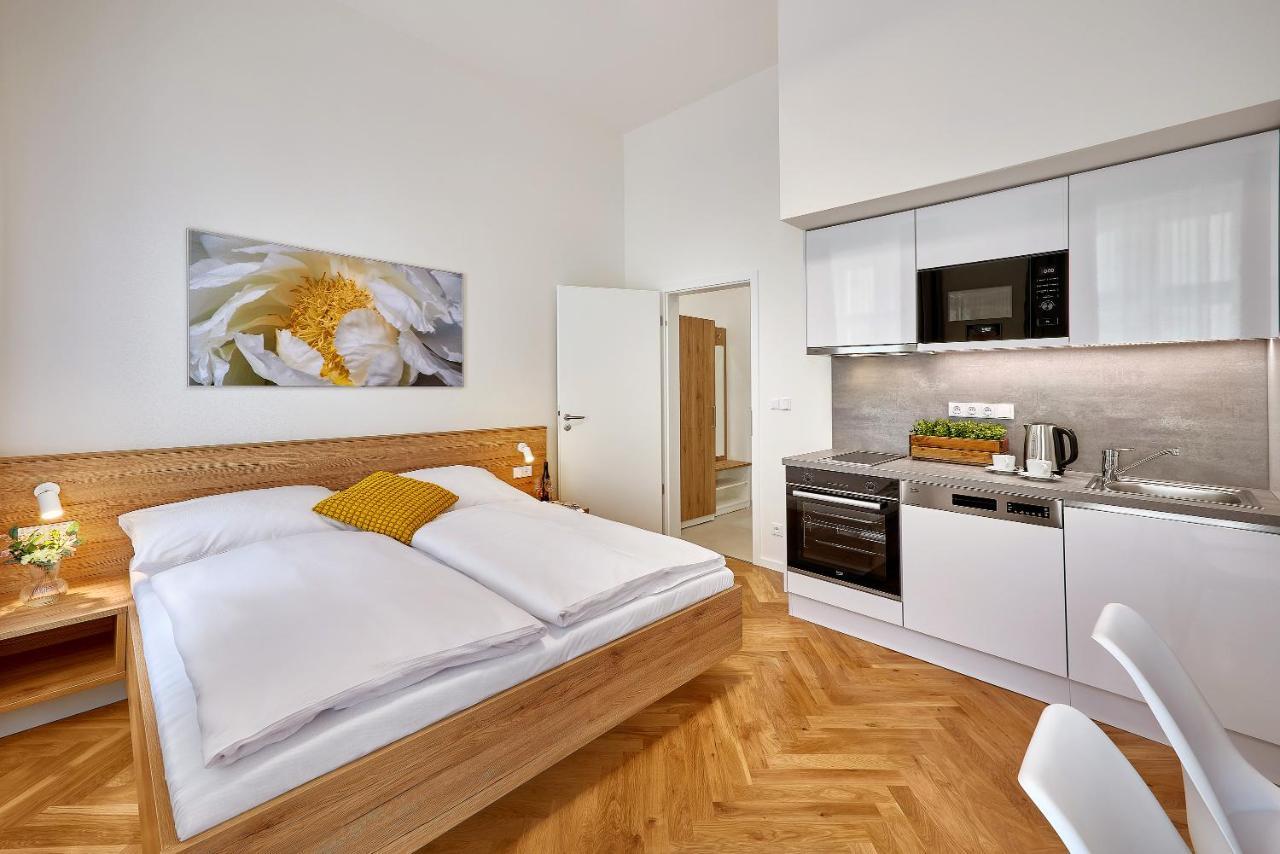 Downtown Suites Rubesova Praha Eksteriør bilde
