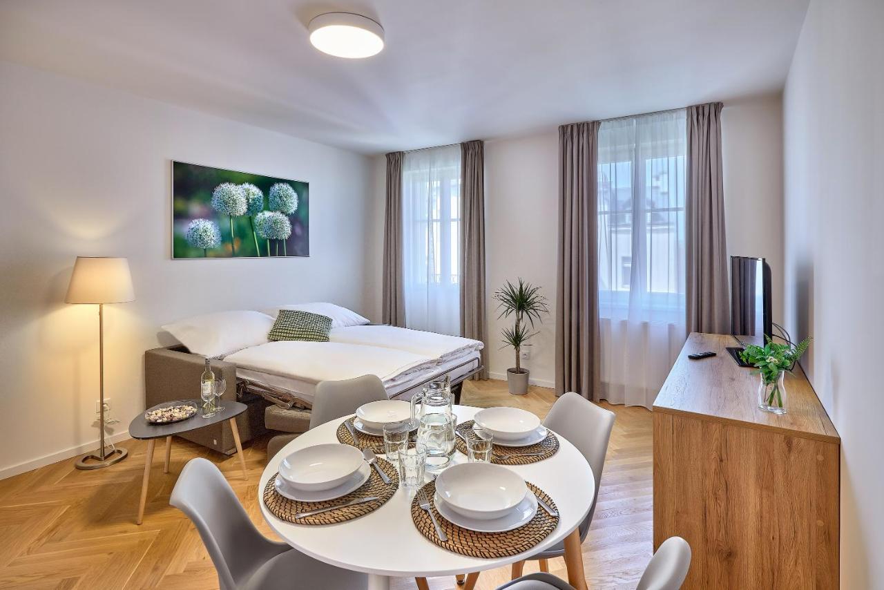 Downtown Suites Rubesova Praha Eksteriør bilde