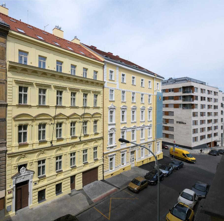 Downtown Suites Rubesova Praha Eksteriør bilde