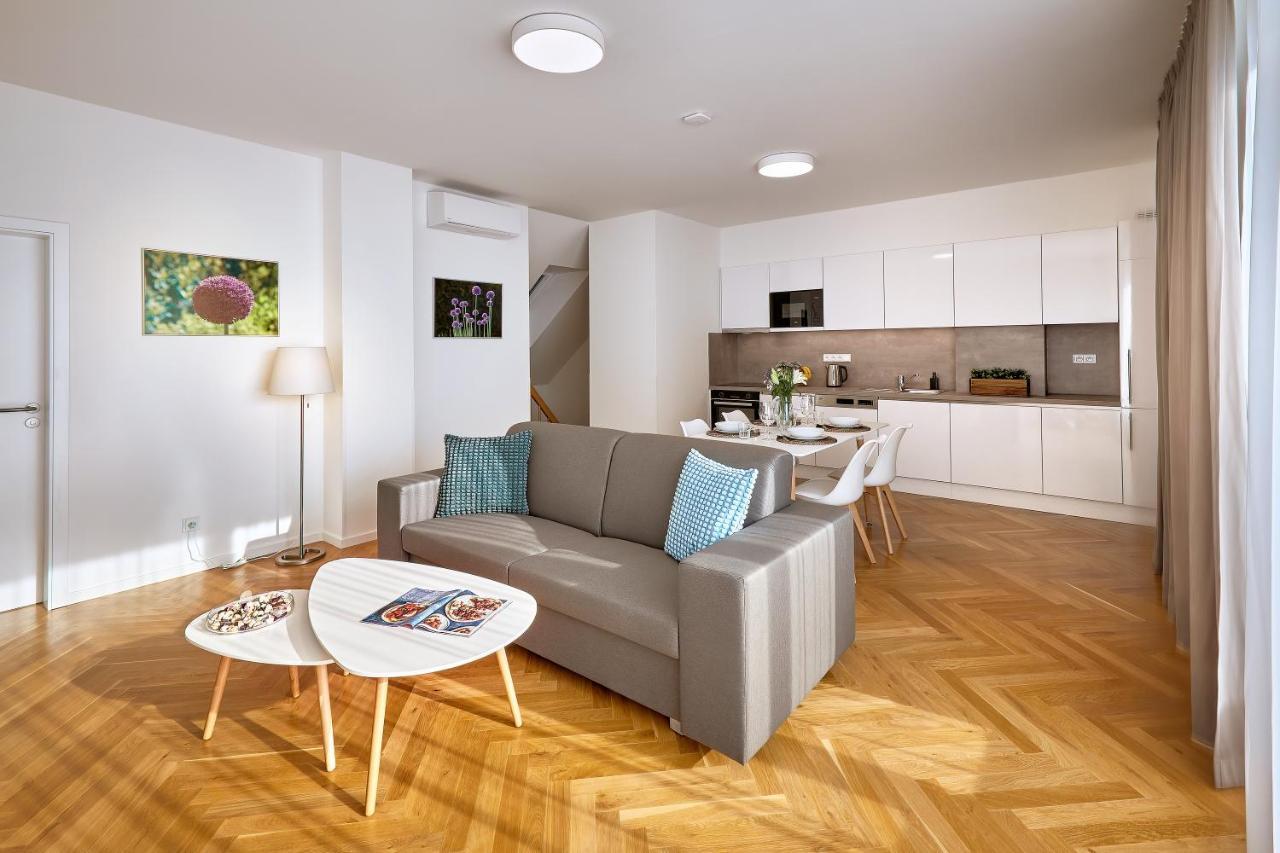 Downtown Suites Rubesova Praha Eksteriør bilde
