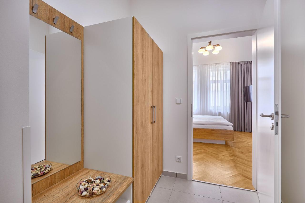 Downtown Suites Rubesova Praha Eksteriør bilde