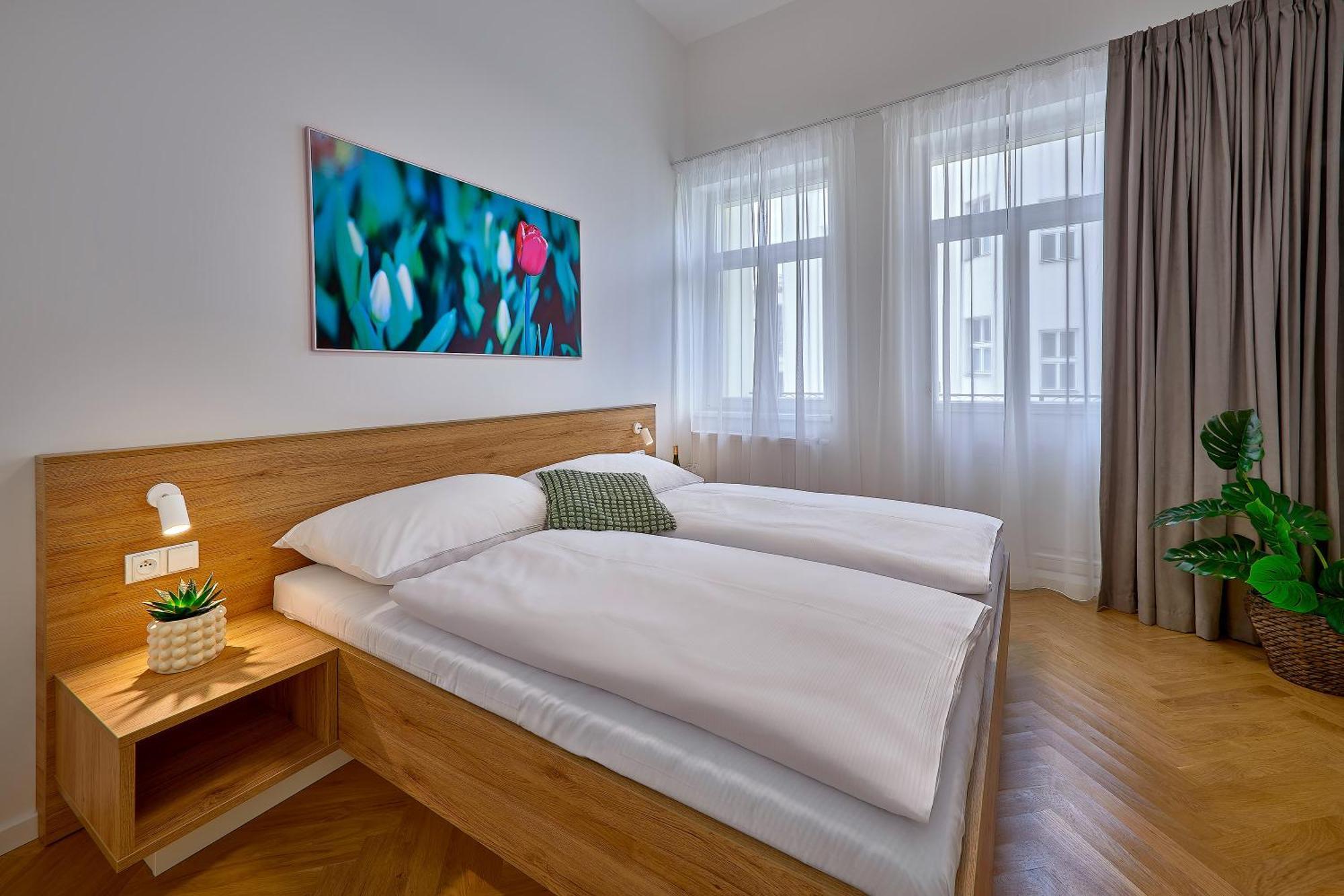 Downtown Suites Rubesova Praha Eksteriør bilde